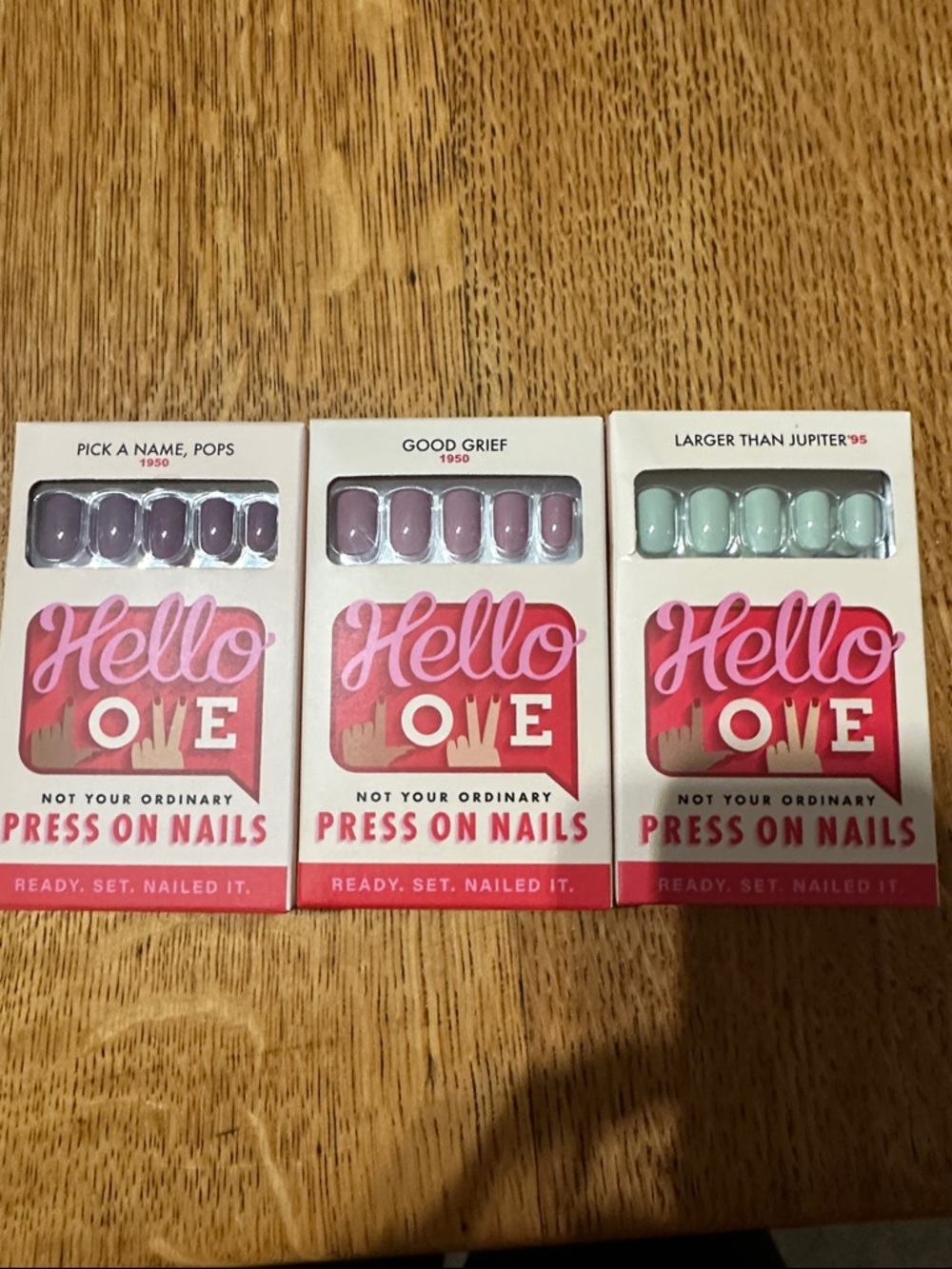 Hello Love Press-On Nails Trio Set — purple and light mint